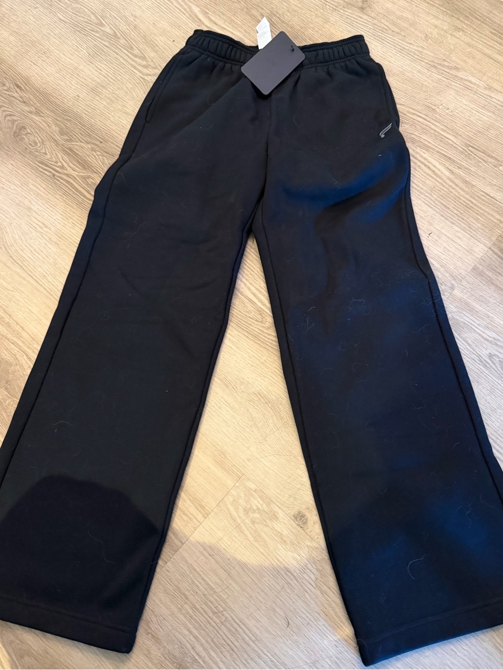 Fabletics Black Wide-Leg Pull-On Joggers